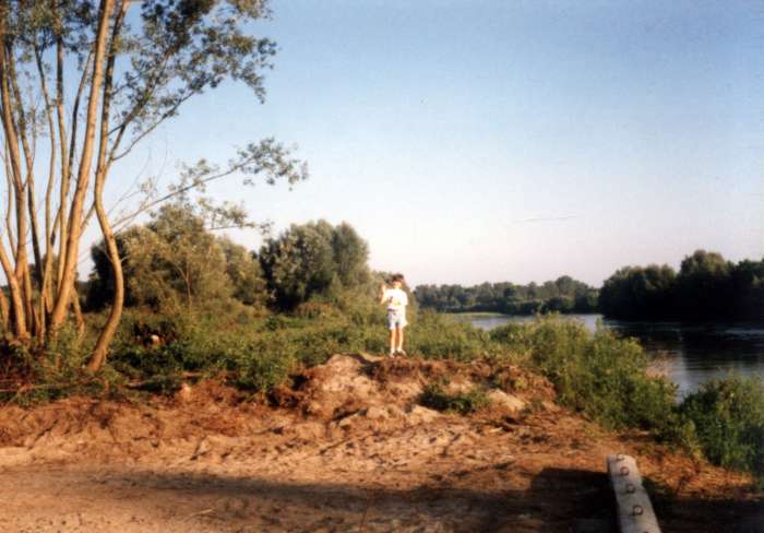 Murakeresztúr 11 - 1995. júl. Komp határnyitás a Murán.jpg